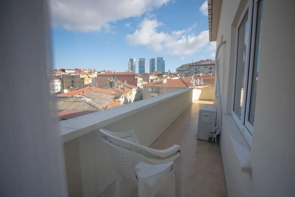 دوبلكس معلق في منطقه هادئه Istanboel Appartement
